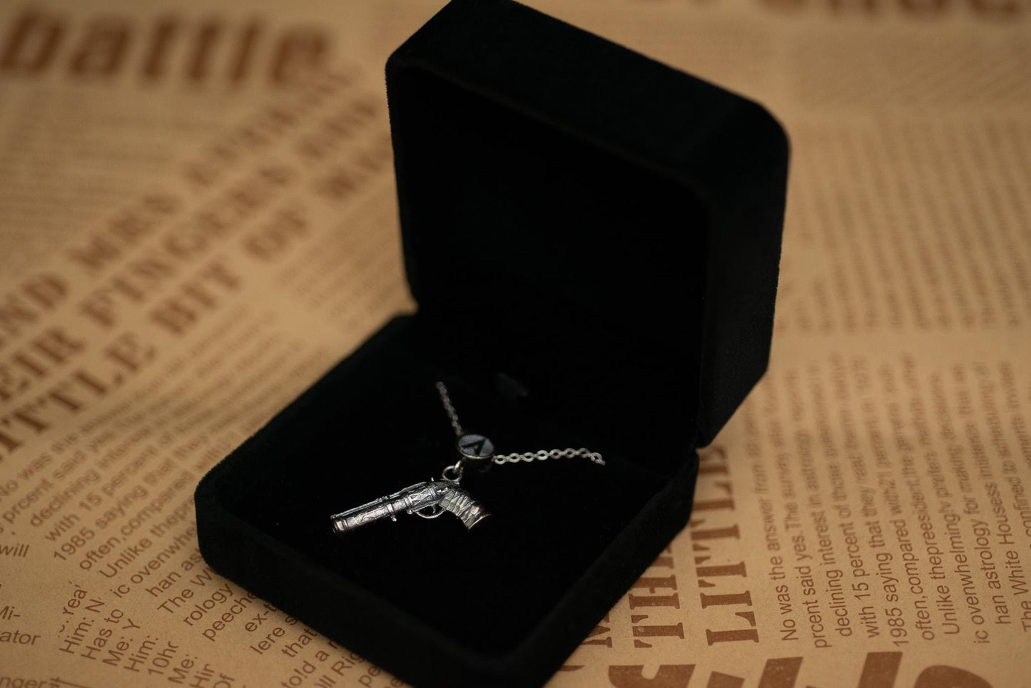 S925 Dark Silver Oxidized Fantasy Gun Pendant – RPG Jewelry for Men, Handcrafted Silver Necklace, Steampunk Inspired Gift