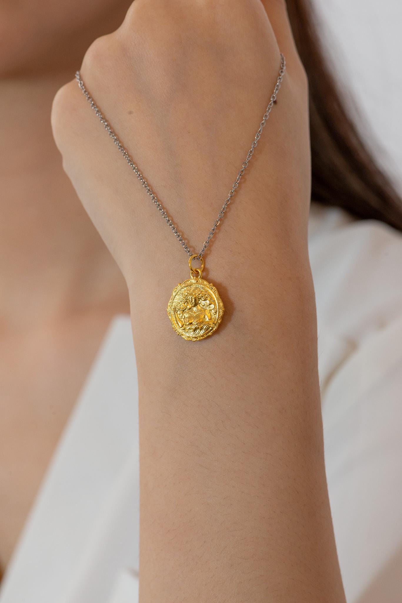 Aquarius Zodiac Pendant: 18K Gold Plated Sterling Silver Astrology Necklace