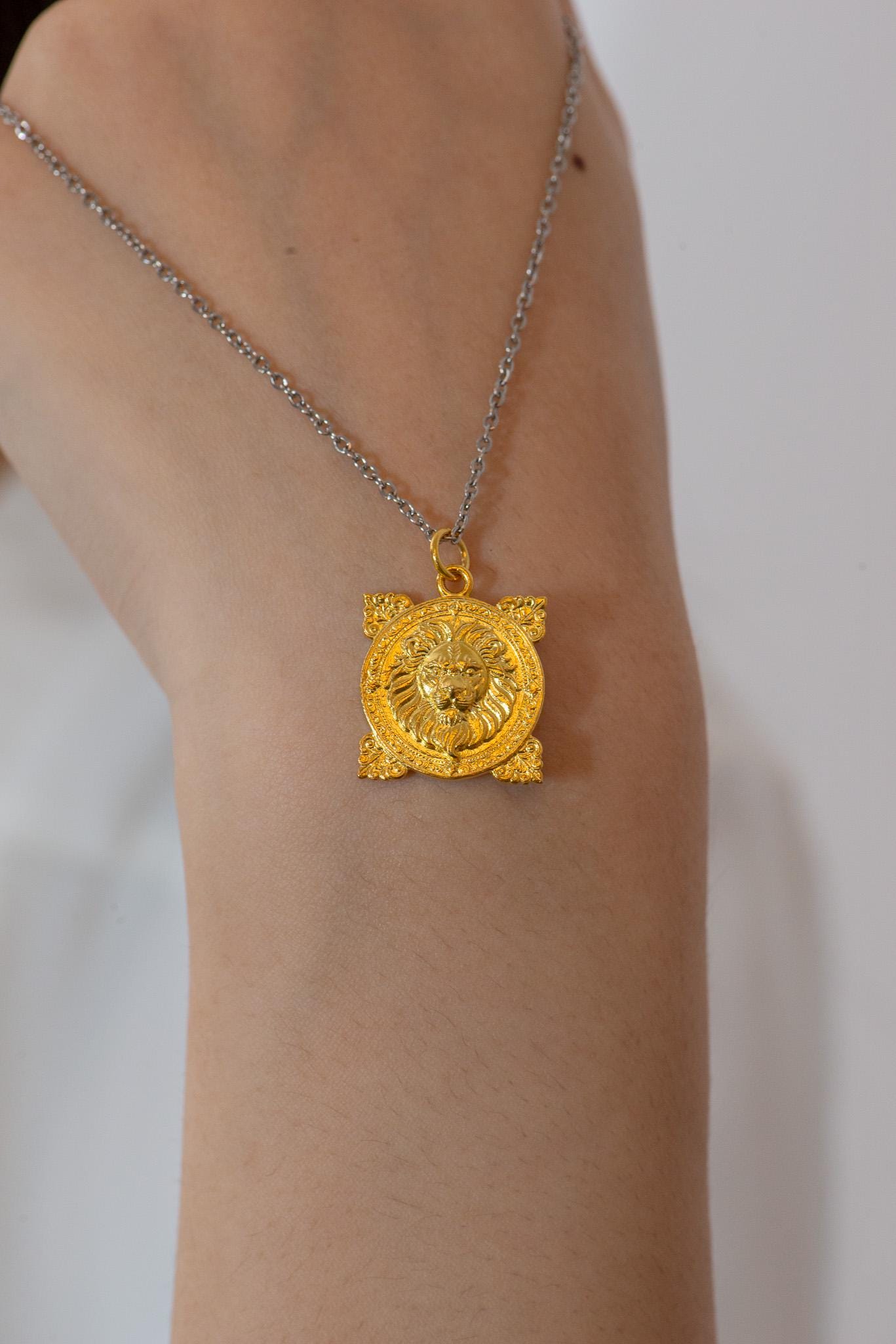 Gold Plated Leo Zodiac Pendant: S925 Silver Horoscope Necklace