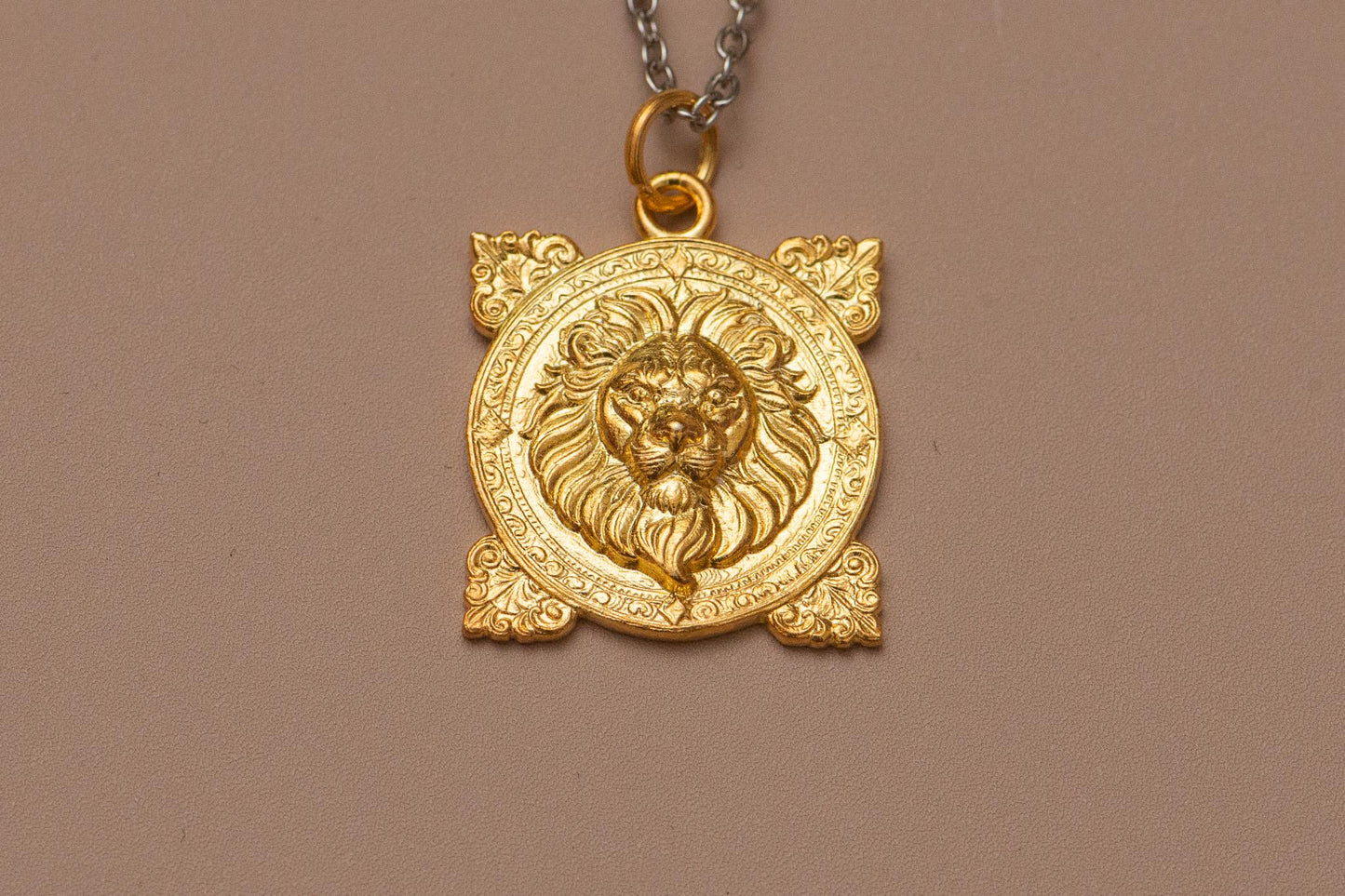 Gold Plated Leo Zodiac Pendant: S925 Silver Horoscope Necklace