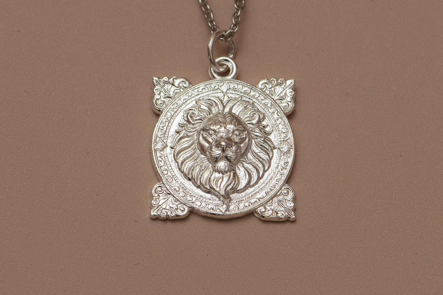 Gold Plated Leo Zodiac Pendant: S925 Silver Horoscope Necklace