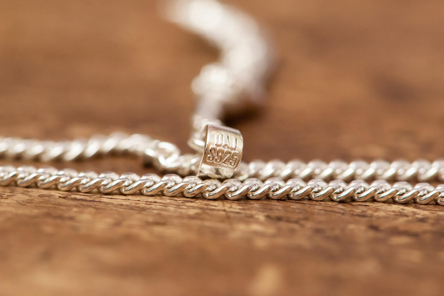 Harald Curved Greatsword Pendant S925 Sterling Silver Necklace Handmade Jewelry Gift for Men Women Gamer Cosplay