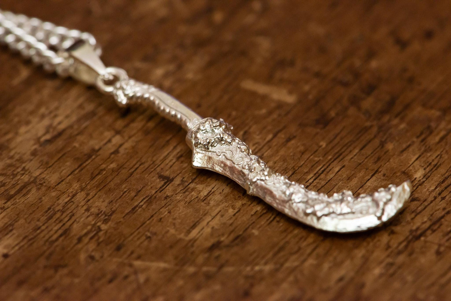 Harald Curved Greatsword Pendant S925 Sterling Silver Necklace Handmade Jewelry Gift for Men Women Gamer Cosplay