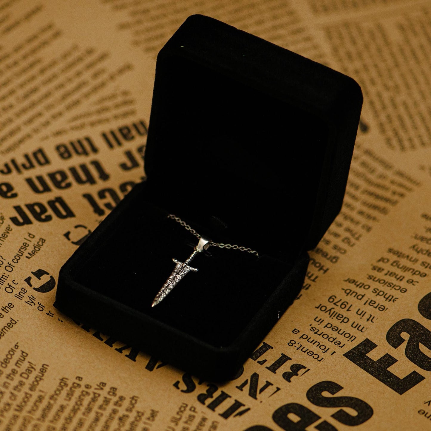 Handmade S925 Silver Greatsword Pendant, Fantasy Gamer Necklace, RPG Jewelry for Men, Gift for Him, Sword Charm, Medieval Style Jewelry