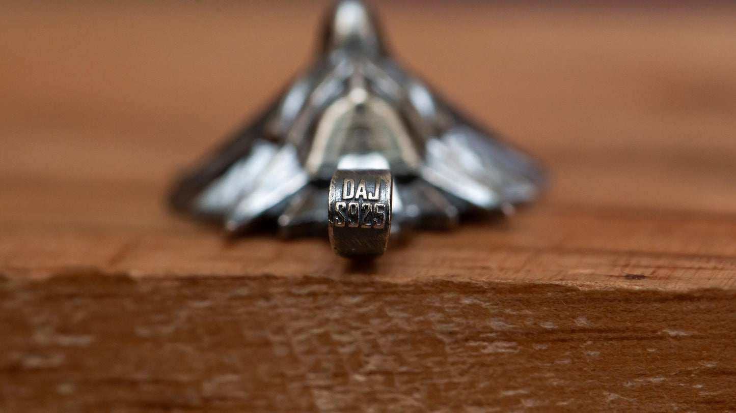 Oxidized Wolf Medallion Pendant, S925 Silver RPG Necklace for Men, Handmade Gothic Jewelry, Fantasy Gift, Medieval Style