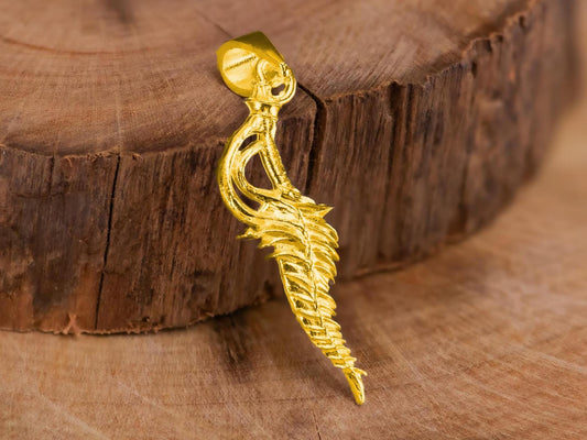 Dark Souls, Elden Ring Inspired Reduvia Dagger Silver Pendant - Gold Plated | Cursed Bloodblade Assassin Weapon Necklace Gamers & Collectors