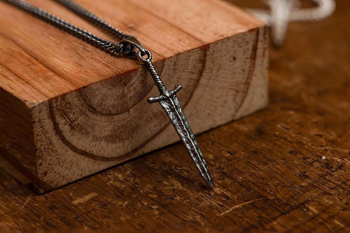 Handmade S925 Silver Greatsword Pendant, Fantasy Gamer Necklace, RPG Jewelry for Men, Gift for Him, Sword Charm, Medieval Style Jewelry