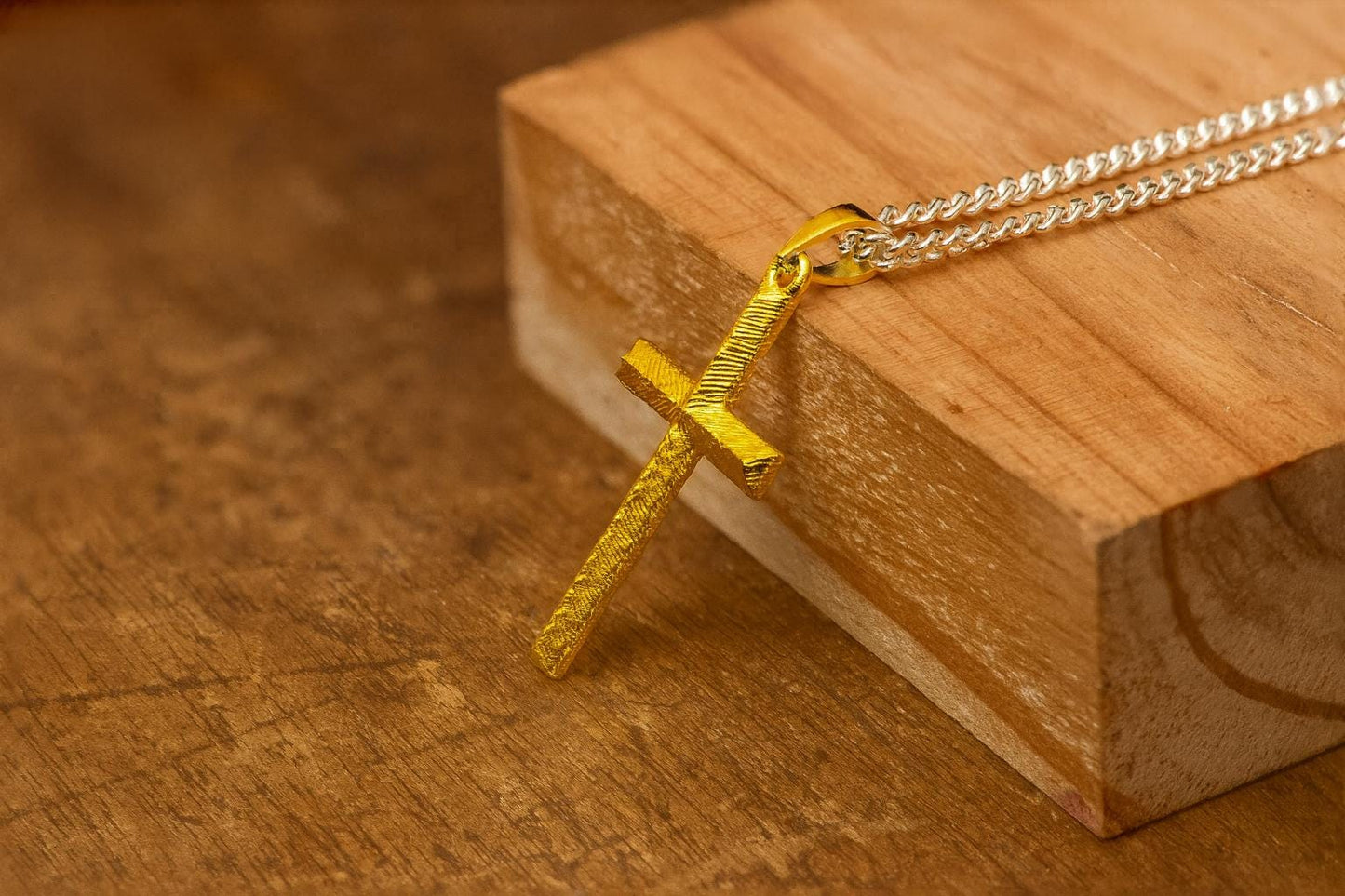 Gold-Plated Engraved Cross Necklace S925 Sterling Silver Religious Jewelry, Elegant Christian Gift for Him