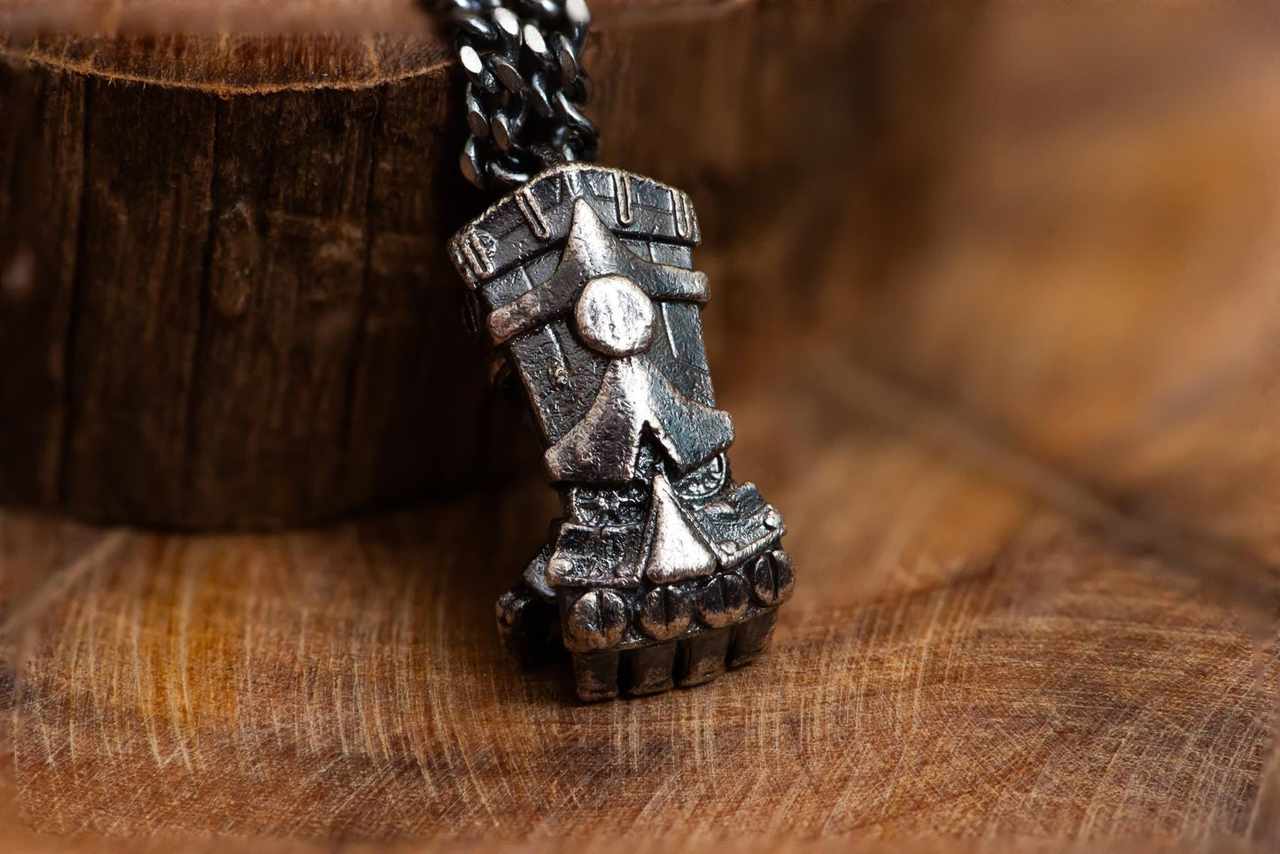 S925 Gold Plated Power Fist Pendant Necklace – Fantasy Gift for Him, Sterling Silver Armor Fist Jewelry, Handcrafted Gamer Pendant