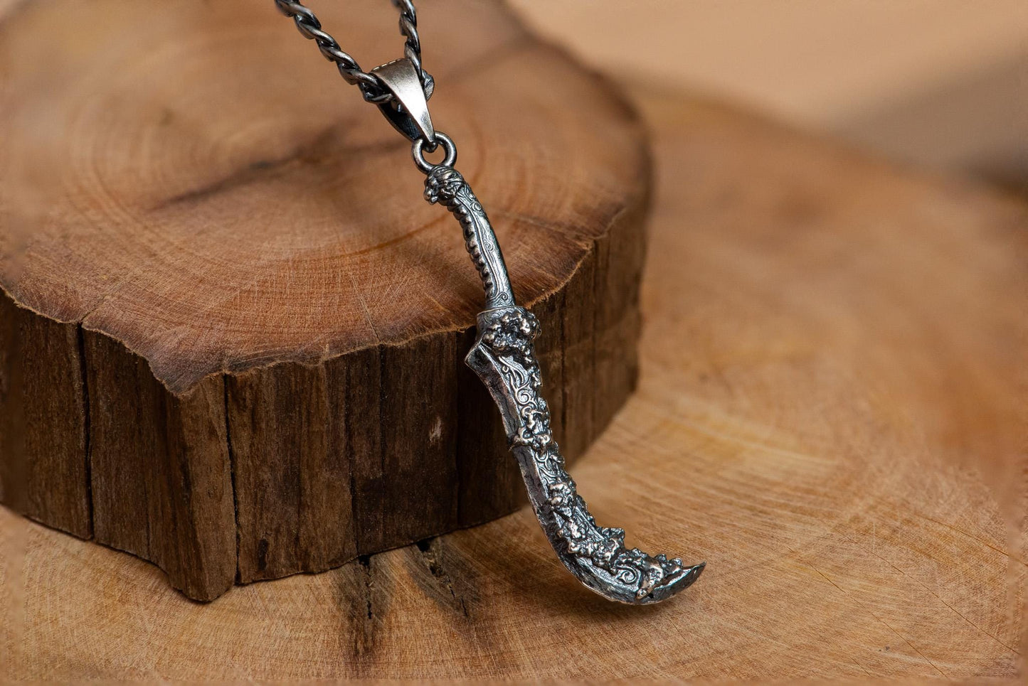 Harald Curved Greatsword Pendant S925 Sterling Silver Necklace Handmade Jewelry Gift for Men Women Gamer Cosplay