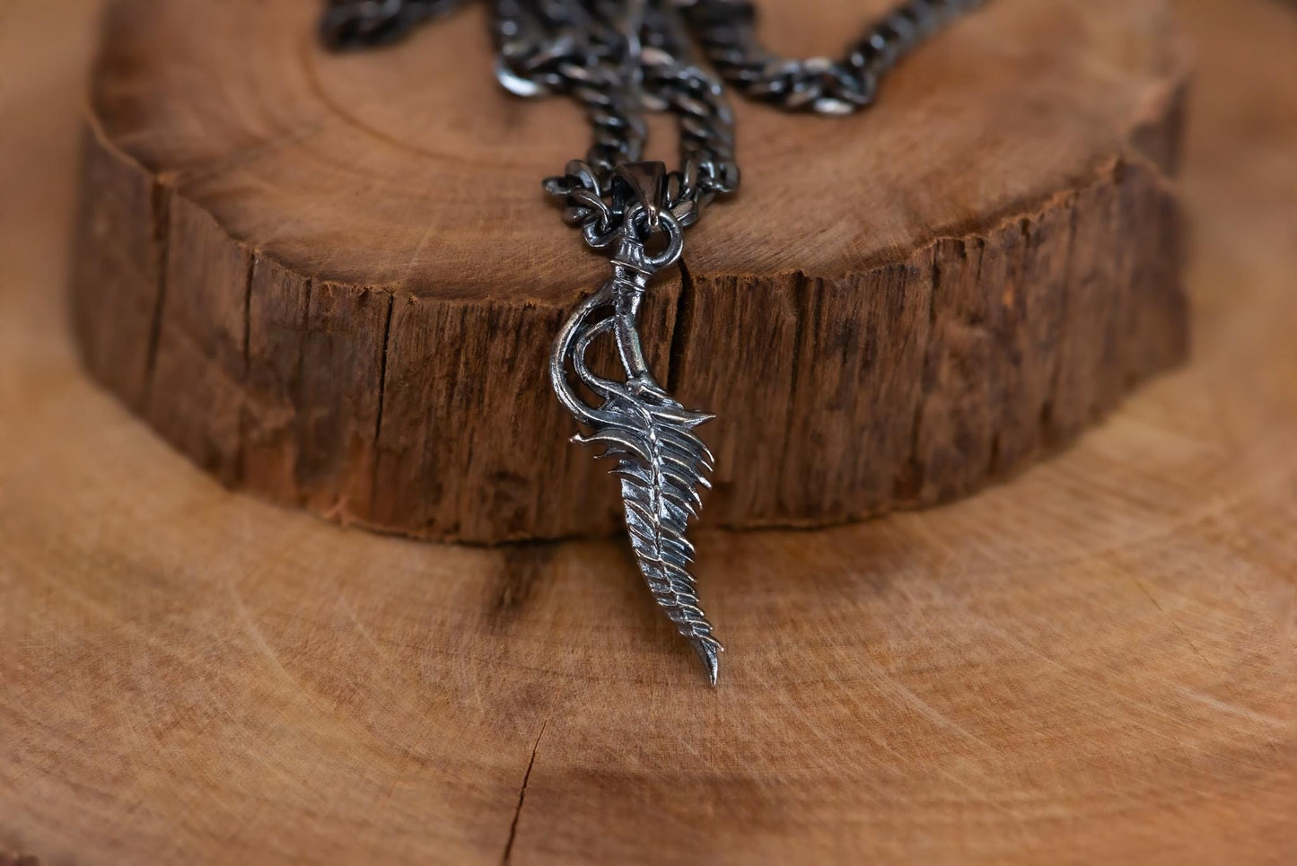 Reduvia Dagger Pendant S925 Sterling Silver Necklace for Men, Gothic Knife Jewelry, Handmade Silver Gift for Fans, Fantasy RPG Accessory