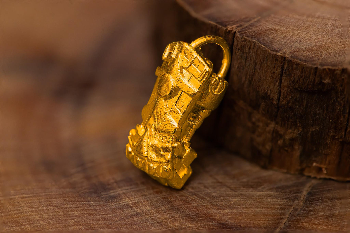 S925 Gold Plated Power Fist Pendant Necklace – Fantasy Gift for Him, Sterling Silver Armor Fist Jewelry, Handcrafted Gamer Pendant